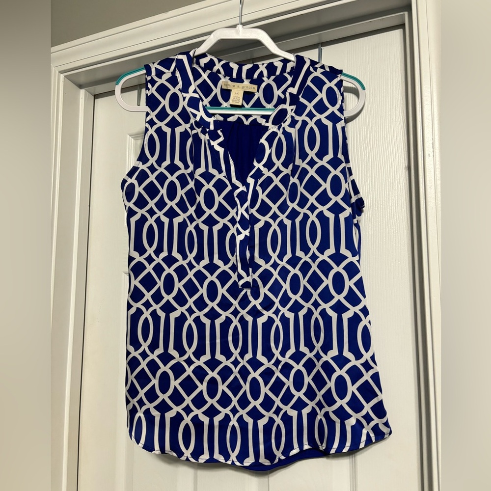 Blue women’s sleeveless casual top